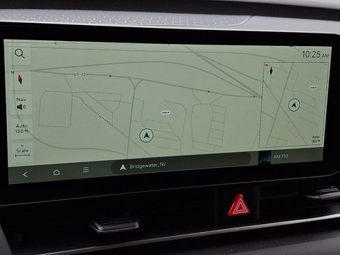 New 2026 Kia Carnival EX FWD image 9