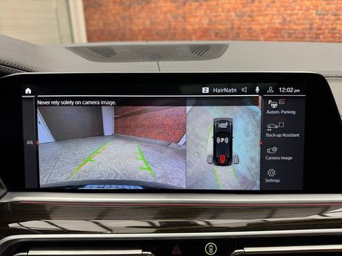 Certified 2023 BMW X6 xDrive40i w/ Executive Package image 21