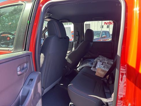 New 2026 Nissan Frontier PRO-4X w/ Pro-4x Convenience Package image 16