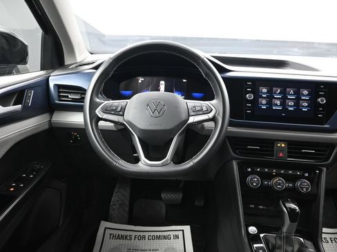 Used 2024 Volkswagen Taos SE FWD image 30