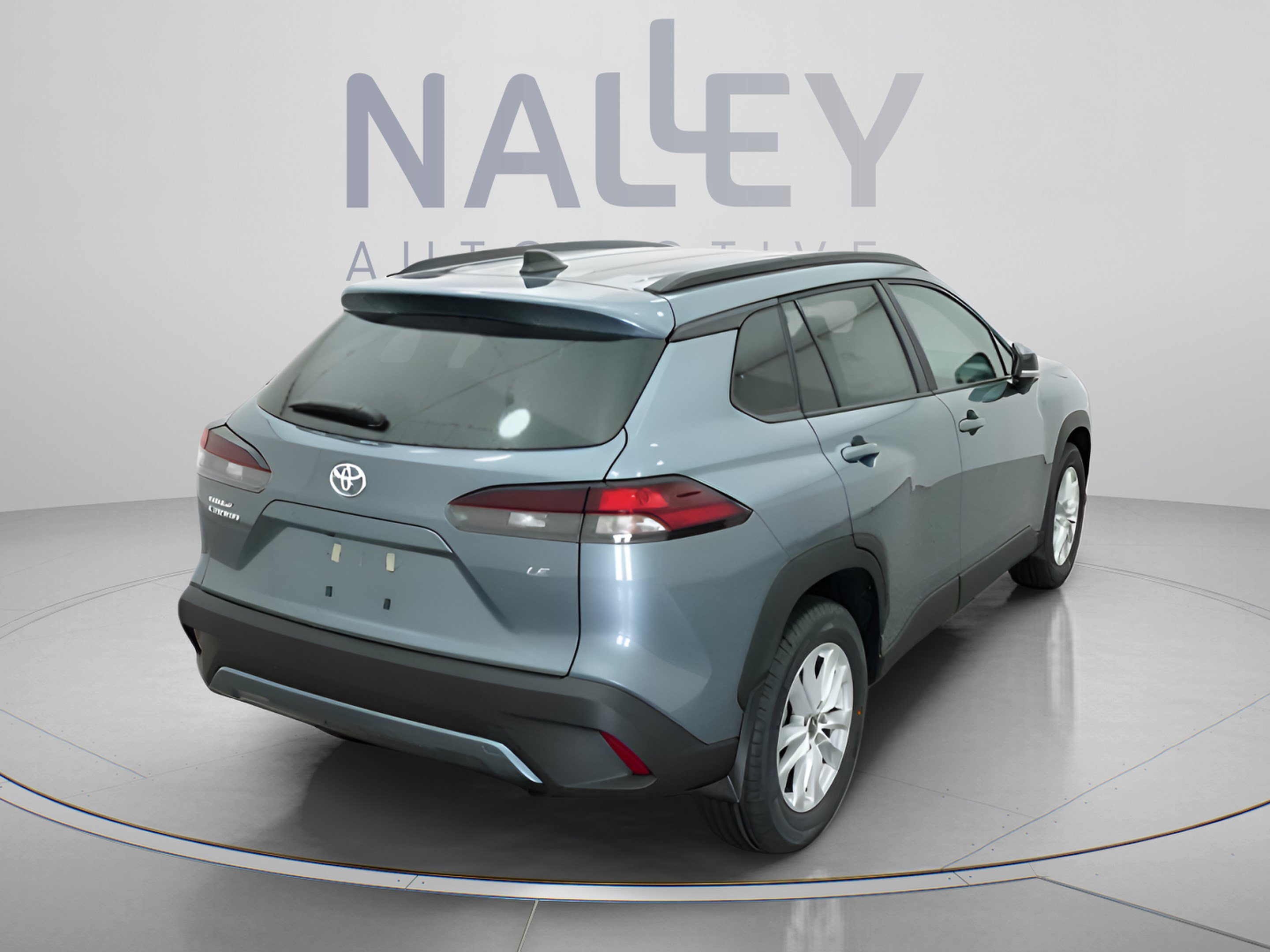 New 2026 Toyota Corolla Cross LE w/ Moonroof Package FWD image 8