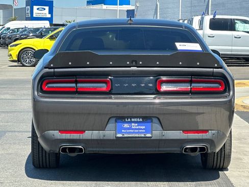 Used 2020 Dodge Challenger GT w/ Blacktop Package RWD image 4