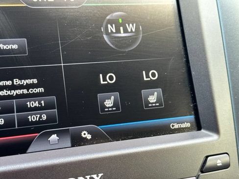 Used 2016 Ford Fusion Titanium FWD image 20