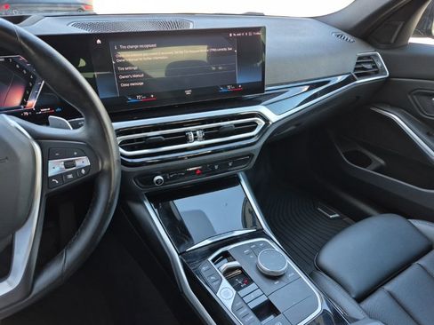Used 2023 BMW 330i xDrive Sedan w/ Premium Package image 23