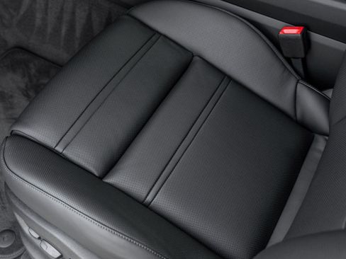 New 2026 Porsche Cayenne E-Hybrid Coupe image 22