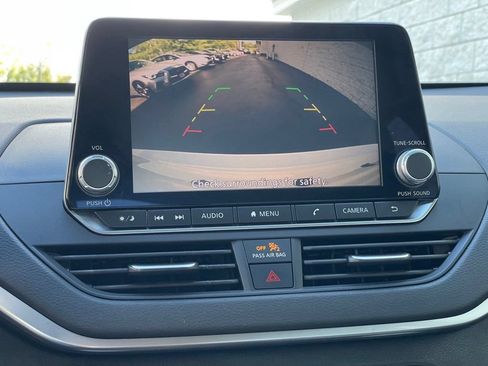 Used 2020 Nissan Altima 2.5 S FWD image 19