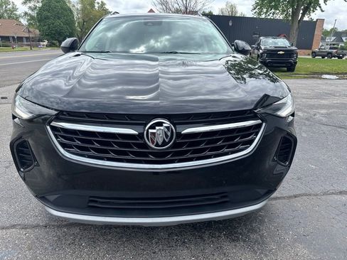 Used 2023 Buick Envision Essence AWD/4WD image 2