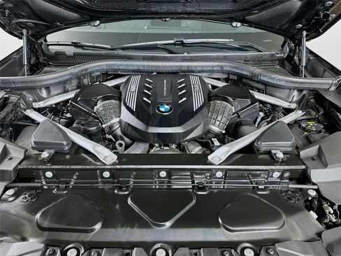 Certified 2023 BMW X5 M50i w/ Executive Package image 32