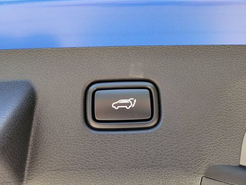 Certified 2026 Kia Sportage SX FWD image 10