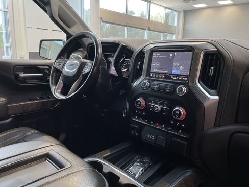 Used 2021 GMC Sierra 1500 Denali w/ Technology Package AWD/4WD image 37