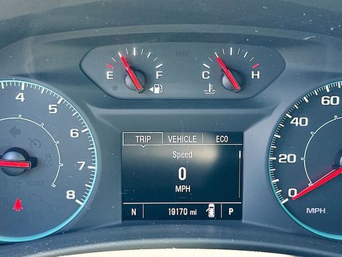 Certified 2024 Chevrolet Equinox LS FWD image 12
