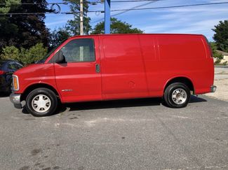 Used 2001 Chevrolet Express 1500 image 1