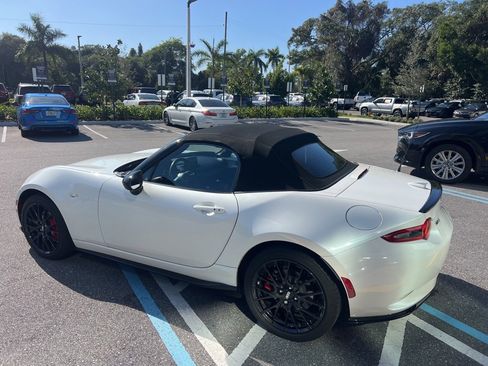 Used 2023 MAZDA MX-5 Miata Club w/ Brembo/BBS Recaro Package image 44