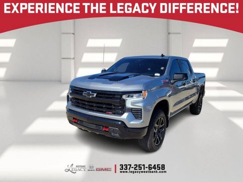 Used 2025 Chevrolet Silverado 1500 LT Trail Boss AWD/4WD image 1