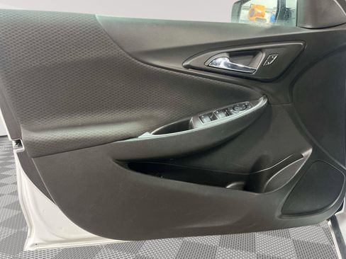 Used 2024 Chevrolet Malibu LT FWD image 18