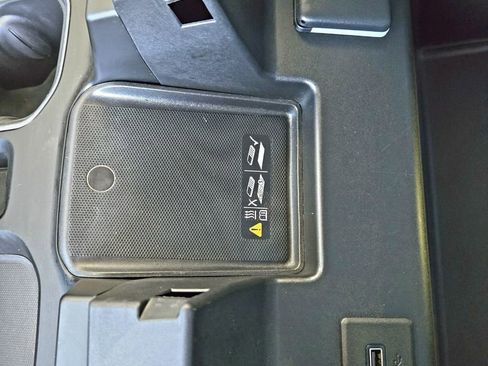 Used 2023 Chevrolet Silverado 1500 LT Trail Boss w/ Protection Package image 23