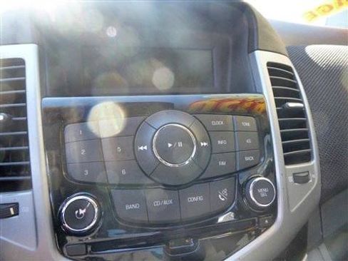 Used 2012 Chevrolet Cruze LT w/ RS Package image 10