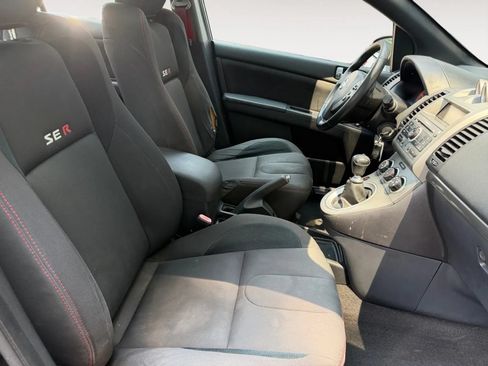Used 2007 Nissan Sentra SE-R Spec V w/ Sunroof Pkg FWD image 11