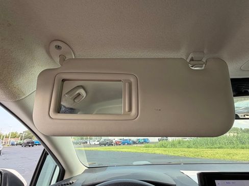 Used 2025 Toyota Corolla LE FWD image 29