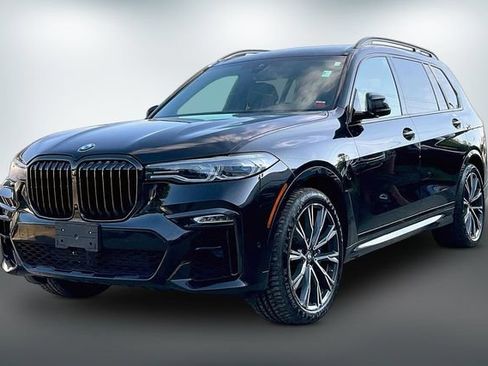 Used 2021 BMW X7 M50i w/ Executive Package AWD/4WD image 3