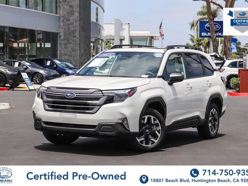 Certified 2025 Subaru Forester Premium AWD/4WD image 1