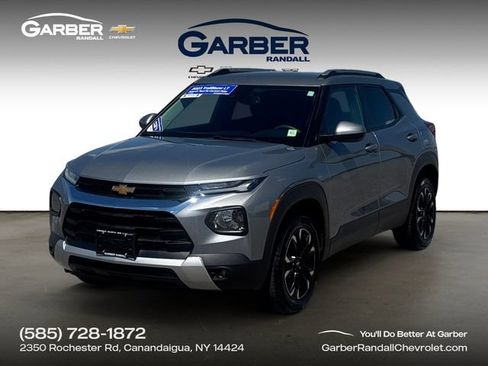Used 2023 Chevrolet TrailBlazer LT w/ Convenience Package AWD/4WD image 1