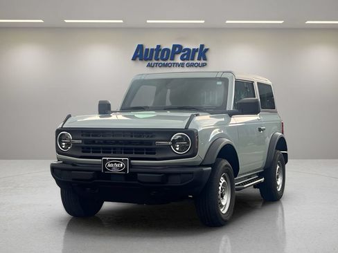 Used 2022 Ford Bronco 2-Door AWD/4WD image 3