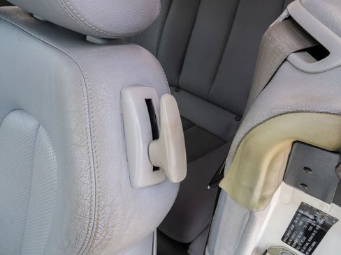 Used 2003 Mercedes-Benz CLK 320 Cabriolet image 27