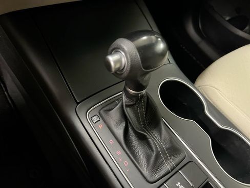 Used 2017 Kia Sorento AWD image 18