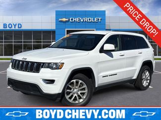 Used 2021 Jeep Grand Cherokee Laredo video 1