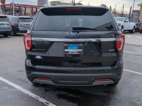 Used 2019 Ford Explorer XLT w/ Equipment Group 201A image 6