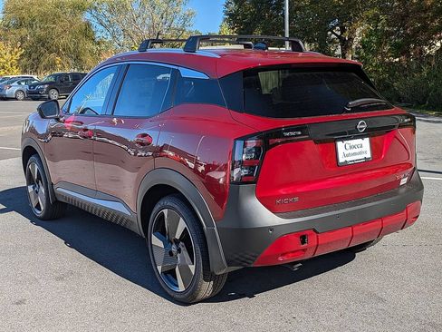 New 2026 Nissan Kicks SR w/ SR Premium Package AWD/4WD image 4