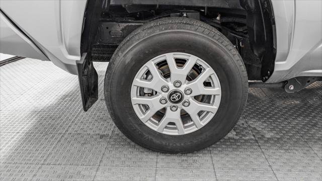 Used 2024 Toyota Tacoma SR5 RWD image 31
