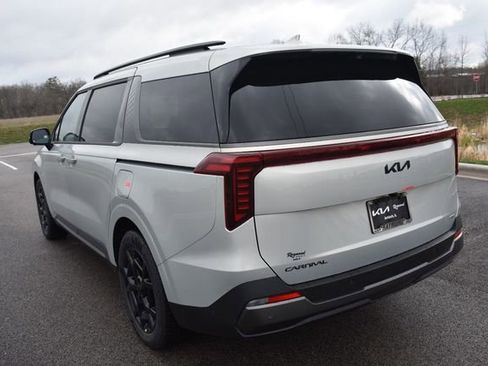 New 2026 Kia Carnival SX Prestige FWD image 6