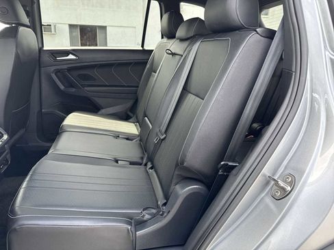 Certified 2023 Volkswagen Tiguan SE R-Line FWD image 26