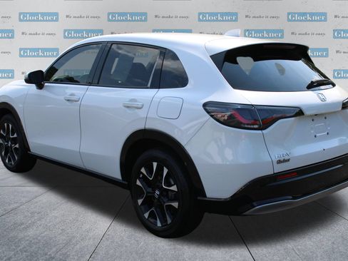 Used 2026 Honda HR-V EX-L image 8