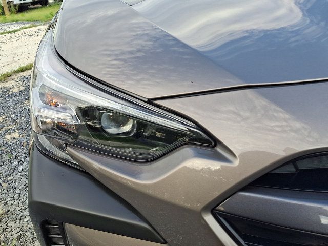 Certified 2024 Subaru Outback Limited AWD/4WD image 12
