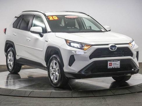 Certified 2020 Toyota RAV4 LE w/ All Weather Liner Package image 5