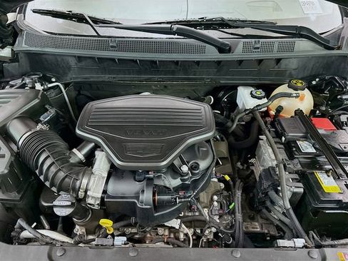 Used 2022 Cadillac XT6 Premium Luxury w/ Technology Package image 34