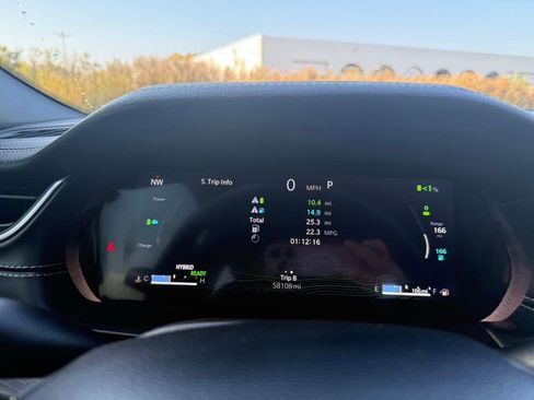 Used 2024 Jeep Grand Cherokee Limited 4xe image 47