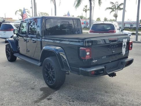 Certified 2021 Jeep Gladiator Overland AWD/4WD image 5