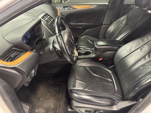 Used 2015 Lincoln MKC AWD w/ Equipment Group 102A Reserve image 9