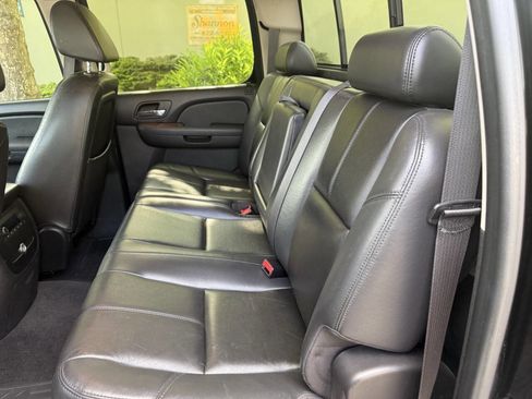 Used 2007 GMC Sierra 2500 SLT w/ Convenience Package AWD/4WD image 15