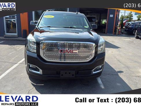 Used 2016 GMC Yukon SLE w/ HD Trailering Package image 2