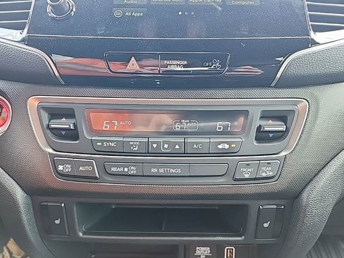 Used 2023 Honda Passport TrailSport image 6