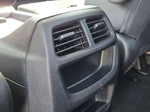 Used 2020 Honda Ridgeline Sport image 11