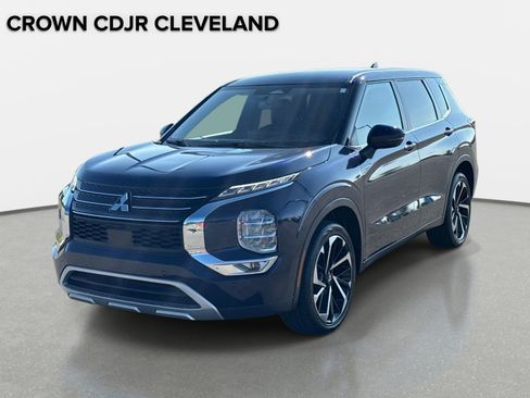 Used 2024 Mitsubishi Outlander SE AWD/4WD image 9