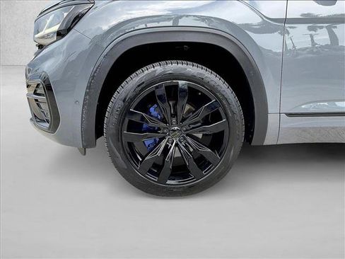 Used 2023 Volkswagen Atlas Cross Sport SEL Premium R-Line AWD/4WD image 10