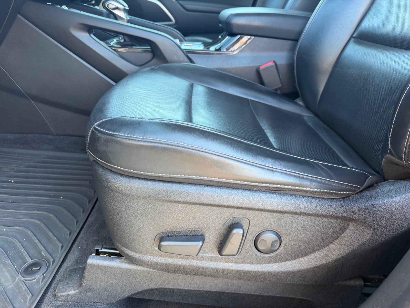 Used 2021 Kia Telluride S FWD image 11