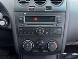 Used 2011 Nissan Altima 2.5 S w/ Convenience Pkg image 3